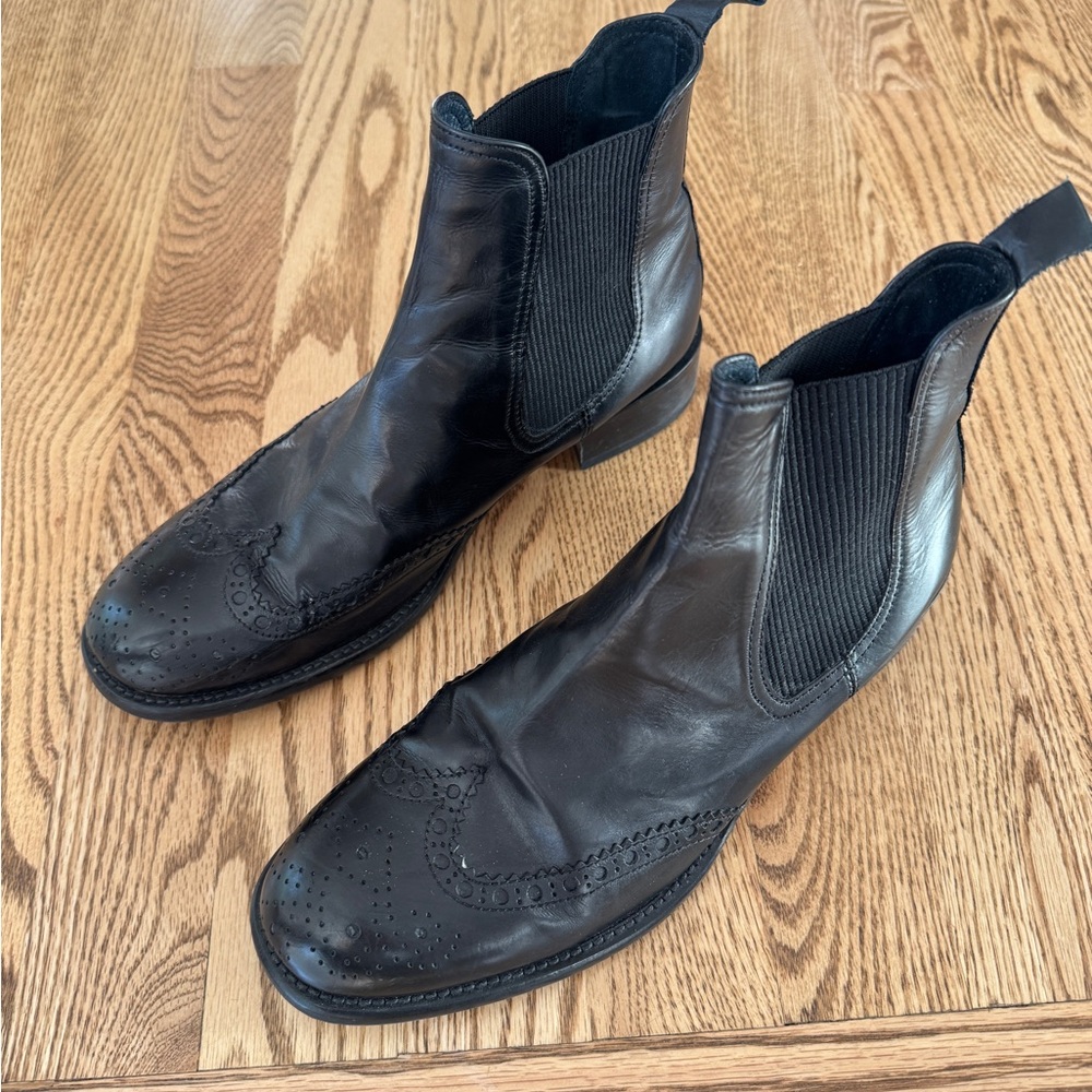 Mannina Black Leather Brogue Chelsea Boots
